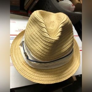Beautiful tropical boat cap paper fisherman’s hat one size excellent condition